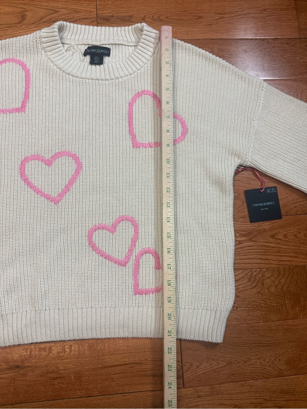 Cynthia Rowley Embroidered Heart Sweater NWT - Picture 8 of 8